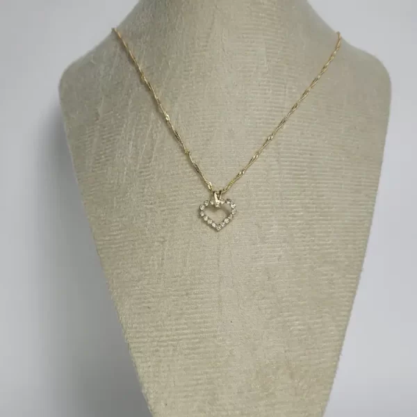 COLAR DOURADO CORAÇÃO CRAVEJADO
