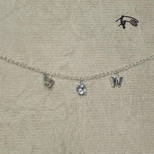 PULSEIRA PRATA COM PEDRA E BORBOLETAS